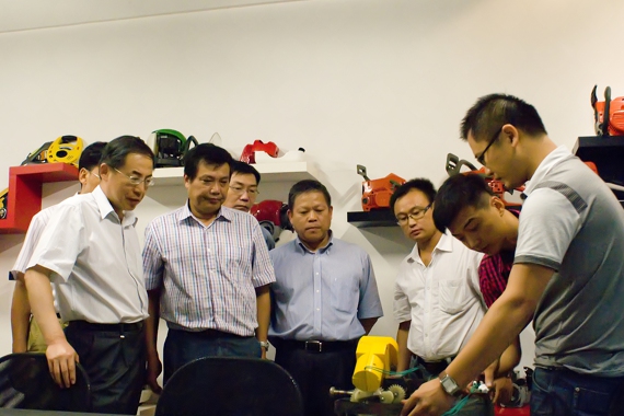 Chief engineer of the General State Ministry Mr. Zhu Hong visit Sohui design